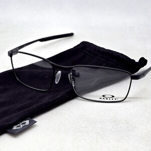 Oakley Black Metal Frame Glasses